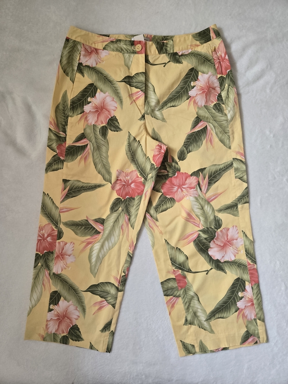 Tommy Bahama Yellow Label with Green Trim